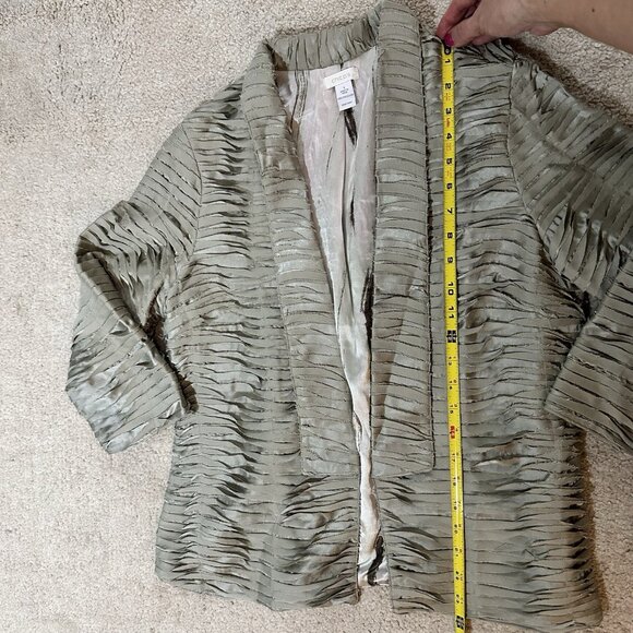 Chicos Blazer Jacket Women’s Size 1 Light Green Metallic Silky Raw Edge - Picture 11 of 15